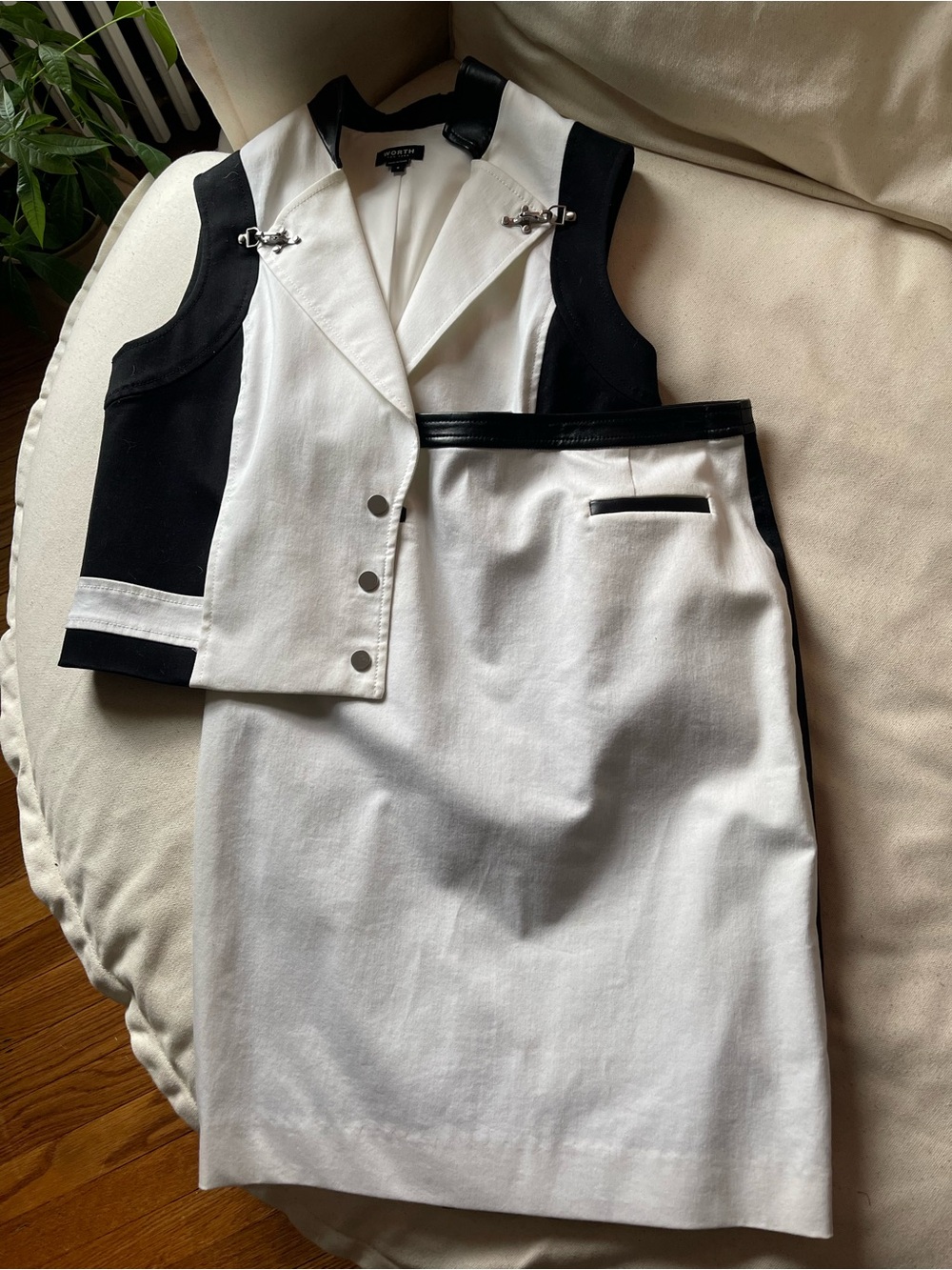 Worth Black and White Skirt Suit Set